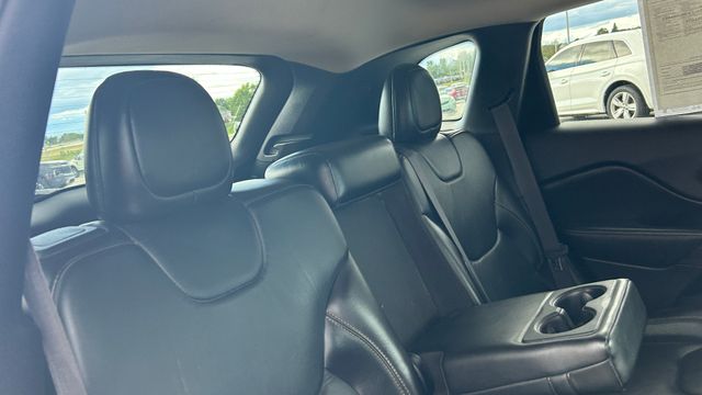 Used 2016 Jeep Cherokee SUV