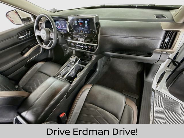 Used 2024 Nissan Pathfinder SUV