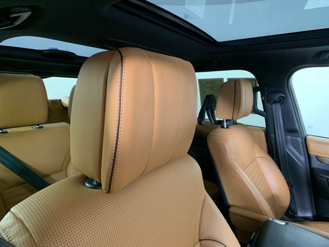 2020 Land Rover Discovery HSE Luxury 35