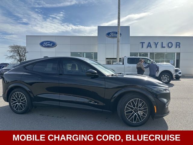 New 2025 Ford Mustang Mach-E Image