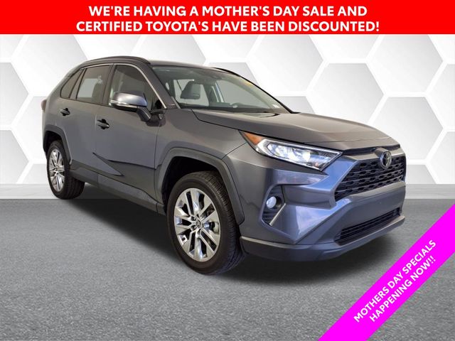 2021 Toyota RAV4 XLE Premium photo