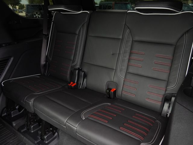 Used 2025 GMC Yukon SUV