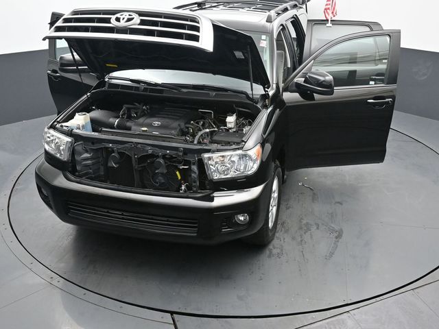 2016 Toyota Sequoia SR5 53