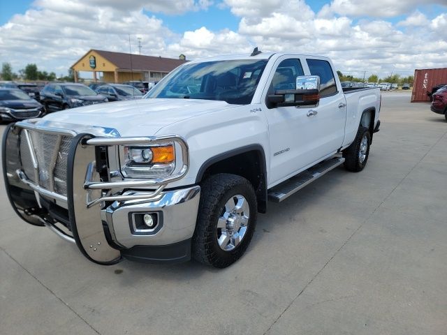 2017 GMC Sierra 2500HD Base 3