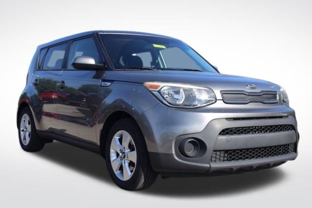 Titanium Gray 2017 Kia Soul Wagon Front-Wheel Drive 6-Speed Automatic