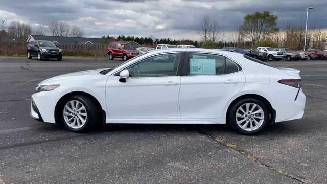 2022 Toyota Camry SE 5