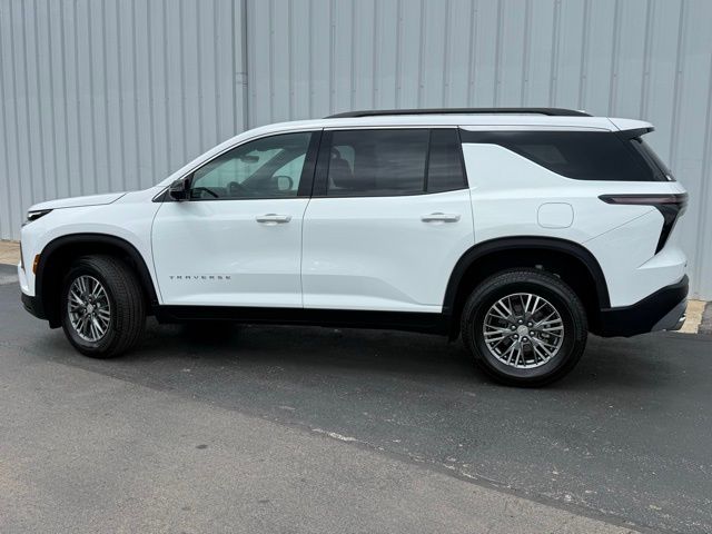 used 2026 Chevrolet Traverse car, priced at $43,051