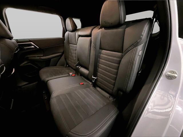 2023 Mitsubishi Outlander SE Black Edition  at South Hills Kia