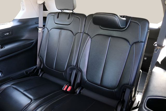 Used Car 2022 Jeep Grand Cherokee L  Limited For Sale Under $35,000 In Austin, Texas