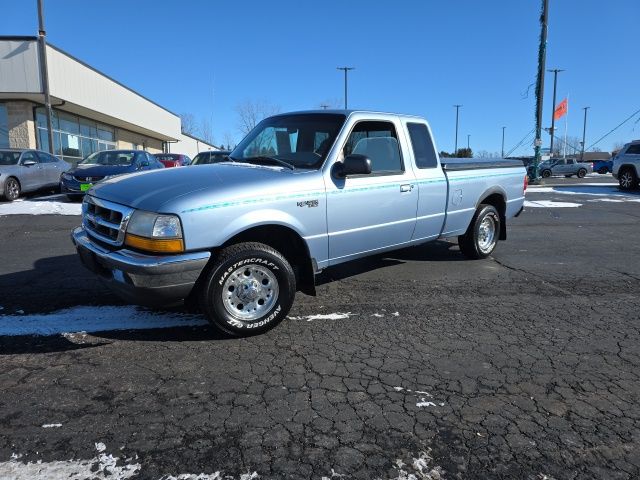 Light Denim Blue Clearcoat Metallic 1998 Ford Ranger XLT Extended Cab SB Pickup Truck Rear-Wheel Drive 5-Speed Automatic