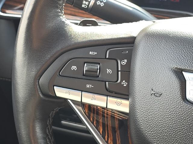 2024 Cadillac Escalade ESV Premium:C02484