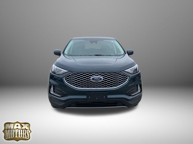 2024 Ford Edge  2