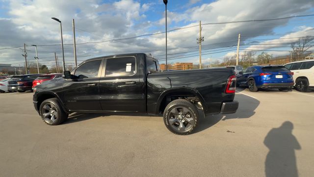 View vehicle photo 6