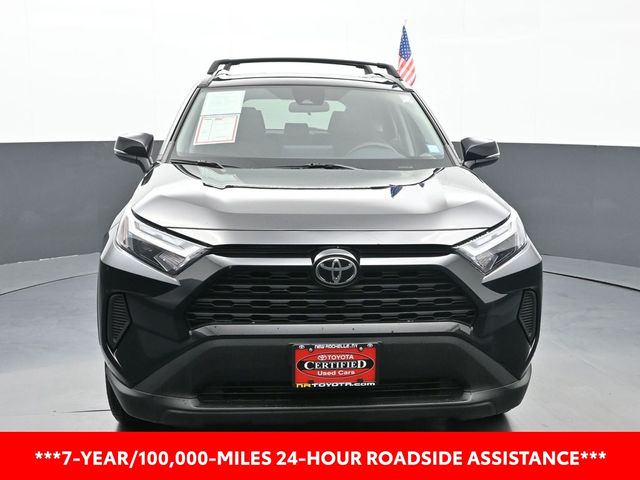 2022 Toyota RAV4 XLE 12