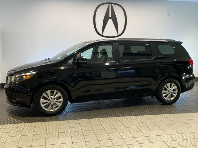 Used 2017 Black Kia LX image 3