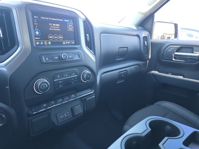 2023 Chevrolet Silverado 1500 Custom:46743A