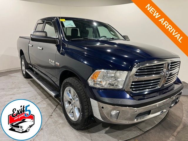 2016 RAM 1500 SLT Quad Cab 4WD