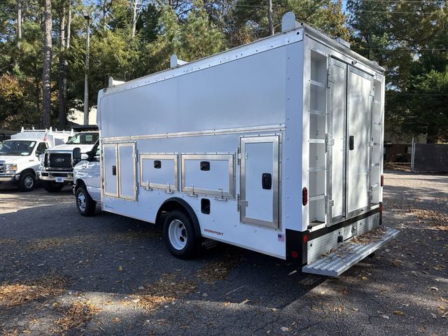 New 2026 White Ford 14FT WORKPORT image 6