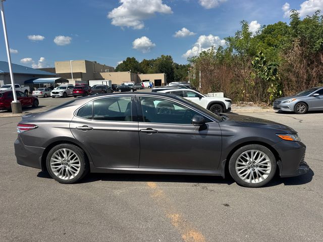 Used 2019 Gray Toyota XLE image 6