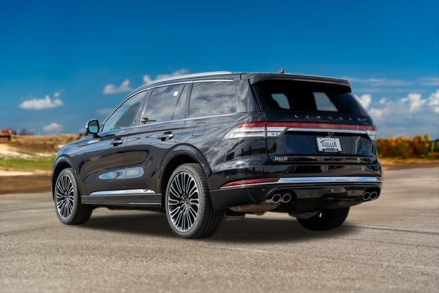 2022 Lincoln Aviator Black Label 5