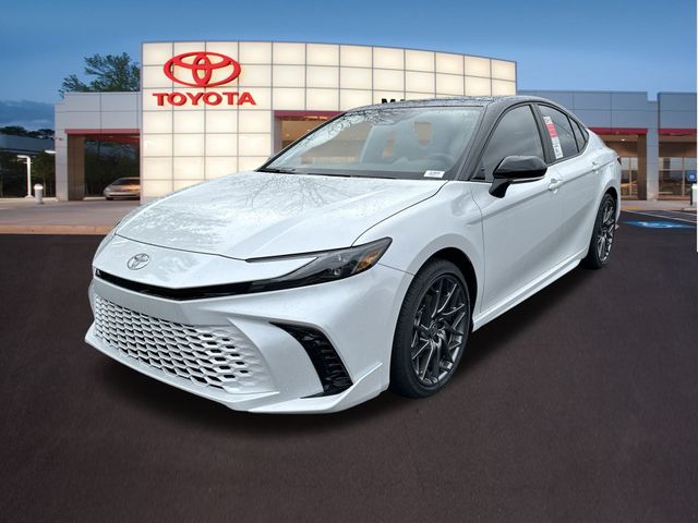 2025 Toyota Camry XSE 24