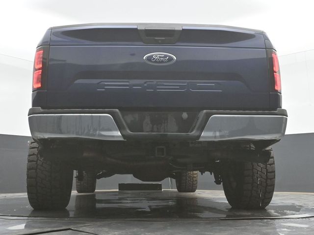 Used 2019 Blue Ford XLT image 34