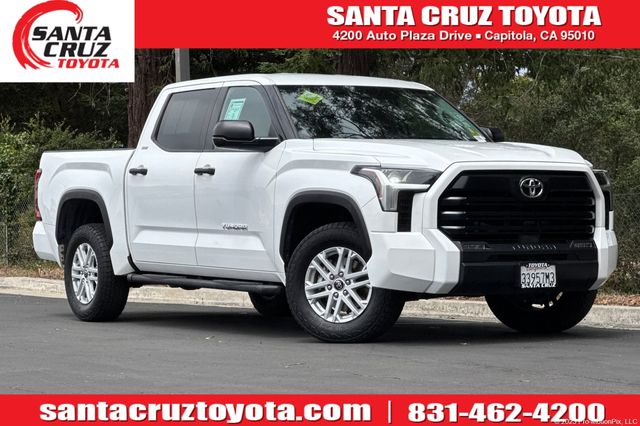 2022 Toyota Tundra SR5 CrewMax Cab 4WD