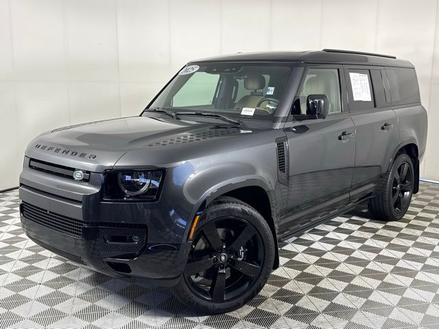 2025 Land Rover Defender 130 V8 P500 AWD