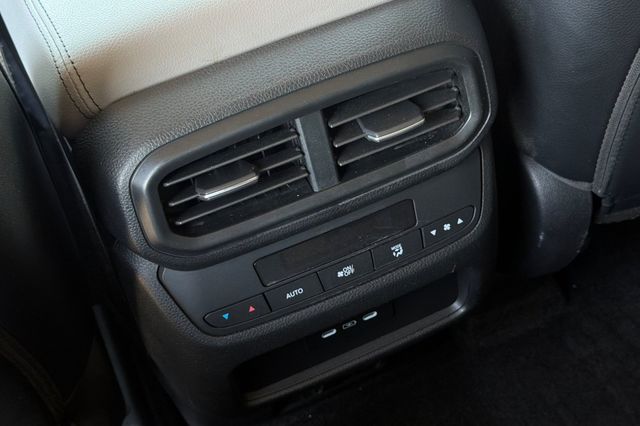 2024 Honda Pilot EX-L - Photo 16