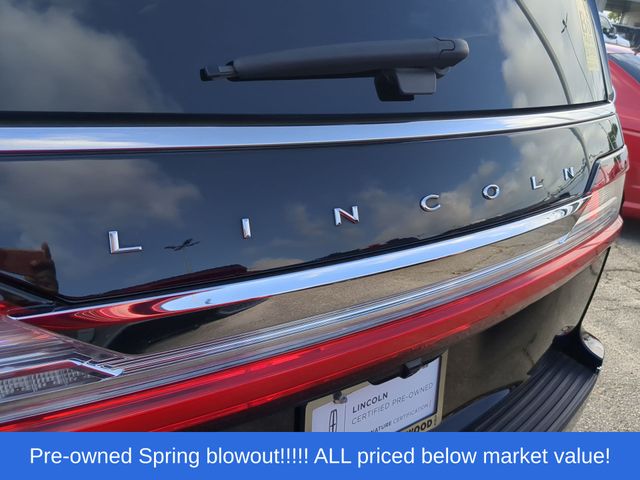 Used 2020 Black Lincoln Reserve image 13