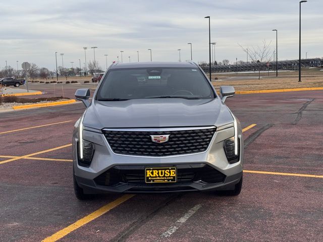 2024 Cadillac XT4 AWD Premium Luxury
