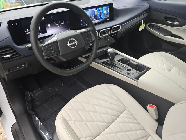 New 2026 White Nissan SL image 17