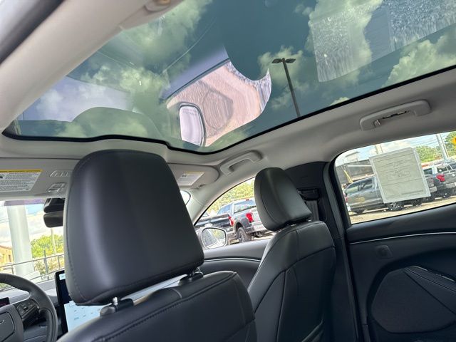 New 2025 White Ford Premium image 25