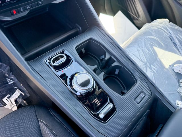 new 2026 Jeep Cherokee car, priced at $33,995