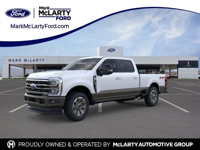 Star White Metallic Tri-Coat 2026 Ford F-250 Super Duty Pickup Truck Four-Wheel Drive Automatic