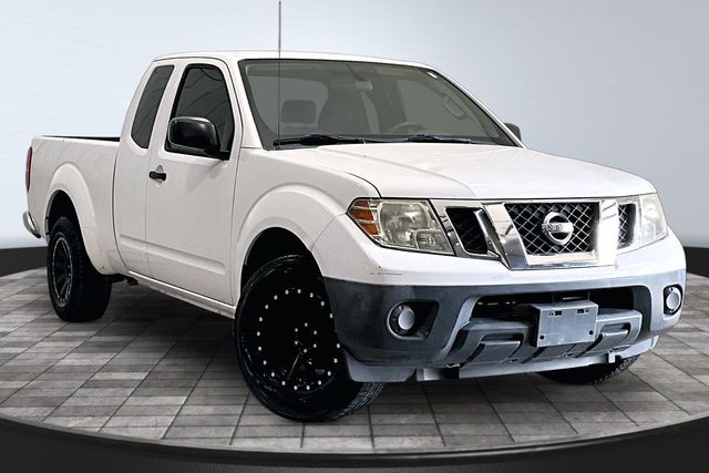 White (Fresh Powder) 2012 Nissan Frontier Pickup Truck 4X2 5-Speed Automatic Overdrive