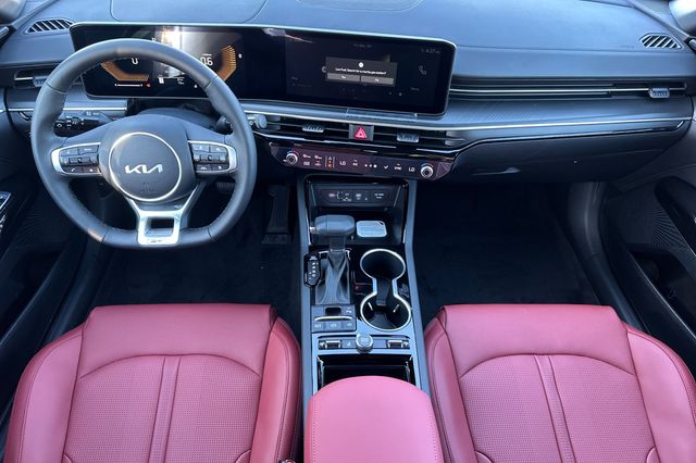 2026 Kia K5 GT-Line - Photo 15