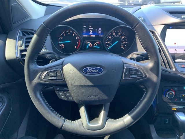 2017 Ford Escape Titanium 17