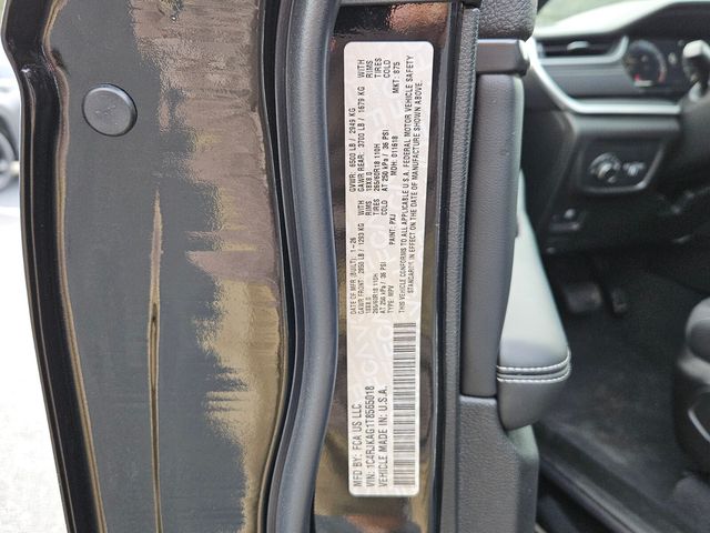 2026 Jeep Grand Cherokee L Laredo 4x4