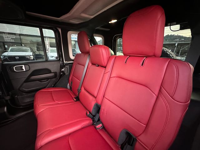 Used 2024 Black Jeep Rubicon 392 image 32