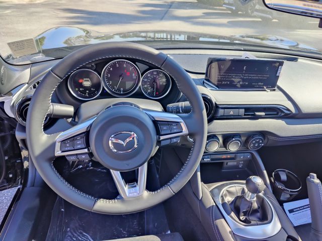 2024 Mazda MX-5 Miata RF Club 7