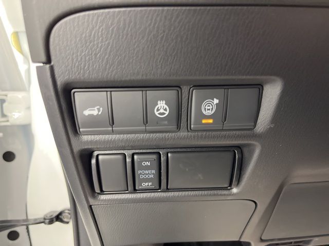 2024 Aspen White Tricoat Nissan Armada SL RWD SUV