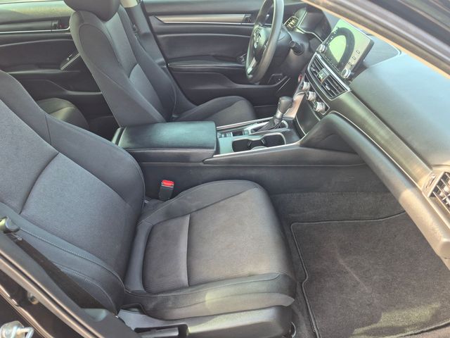 2018 Honda Accord - Image 29