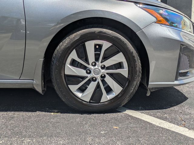 Used 2023 Nissan Altima 2.5 S 4D Sedan