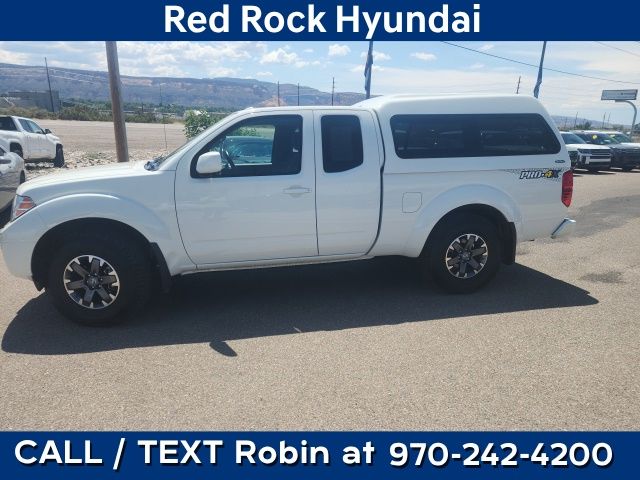 Glacier White 2017 Nissan Frontier Pickup Truck Four-Wheel Drive 5-Speed Automatic Overdrive