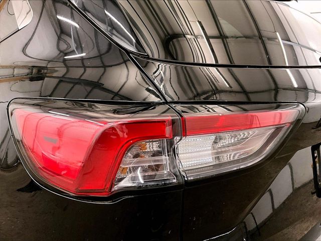 2022 Ford Escape SE Black at Luther Ford