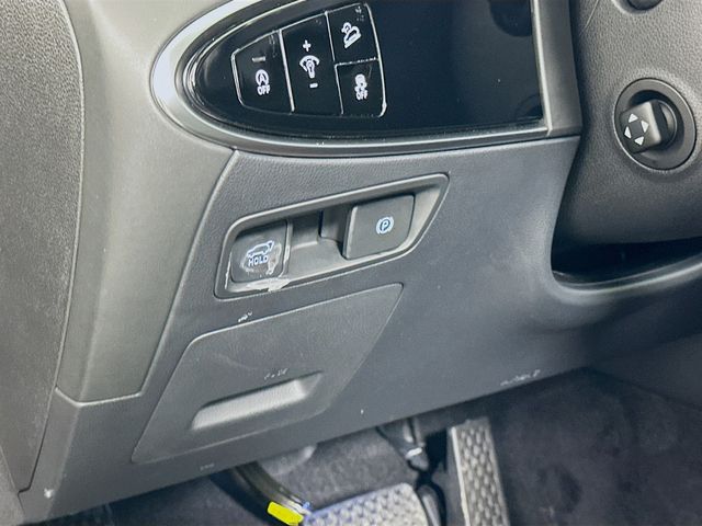 2025 Genesis GV70 Select 10