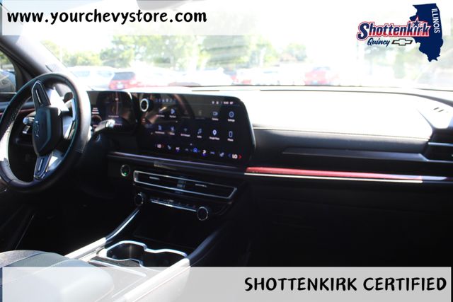 Used 2024 Chevrolet Traverse SUV