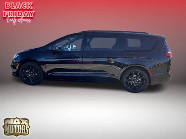 2024 Chrysler Pacifica Limited 5