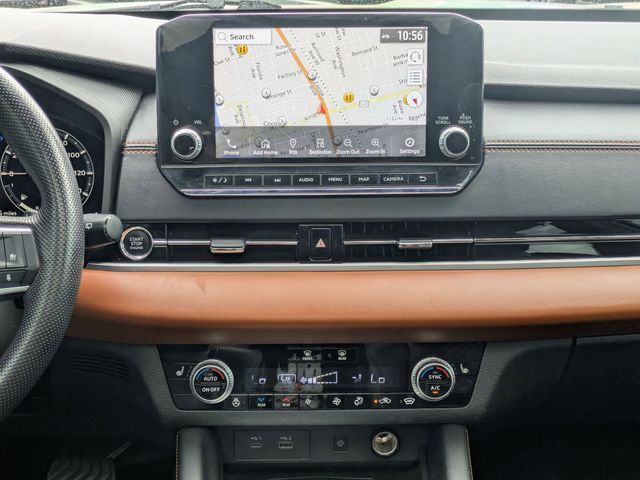 Used 2022 Mitsubishi Outlander SEL 4D Sport Utility